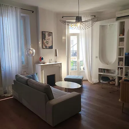 Centre Tres Beau 3 Pieces Moderne 10 Min A Pied Du Palais Des Festivals Et Des Plages De Апартаменты Канны